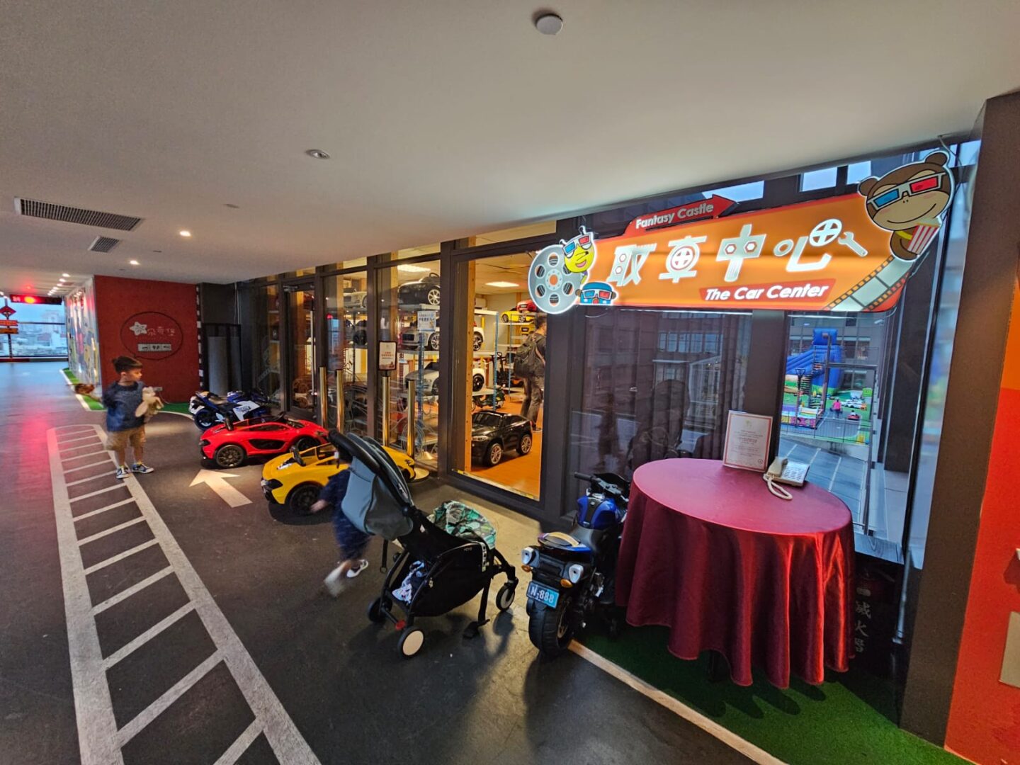 🏨 Experience Luxury and Fun at Silk Place Yilan and Red Lantern Restaurant🎉