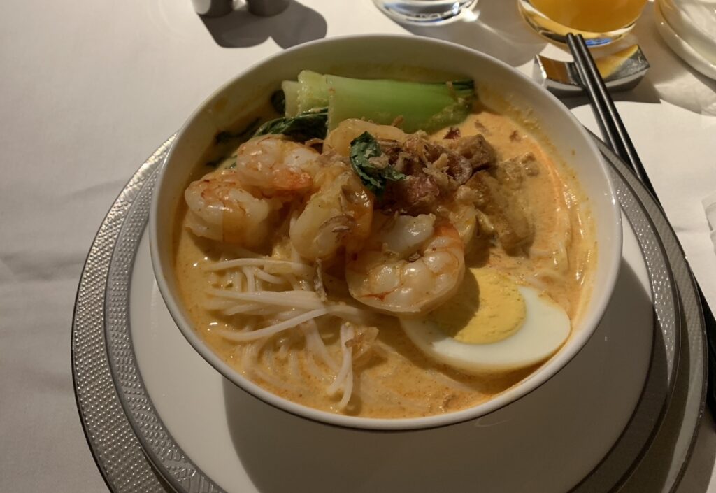 wow the laksa broth is sooo good