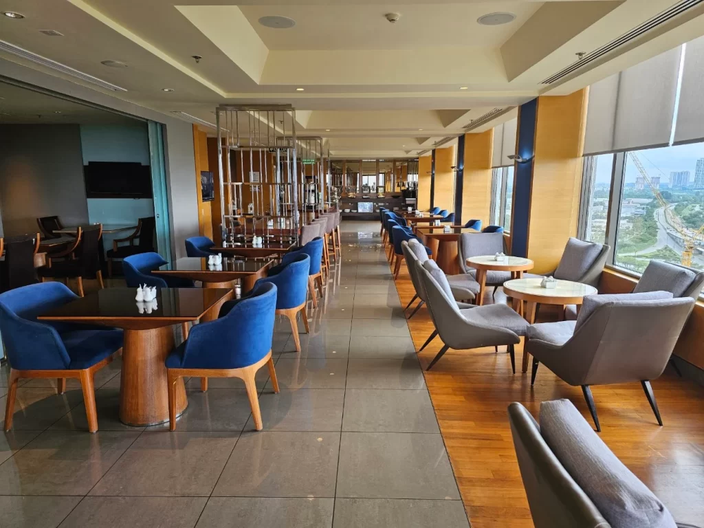 Renaissance Johor Bahru Hotel Club Lounge